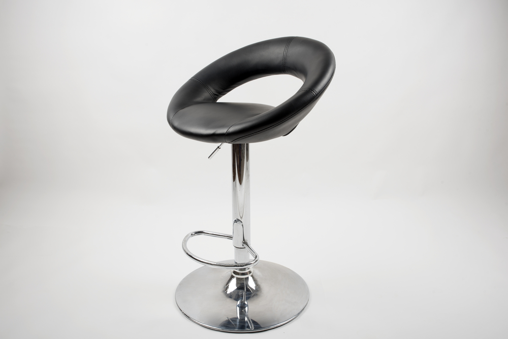 Choosing Black Bar Stools