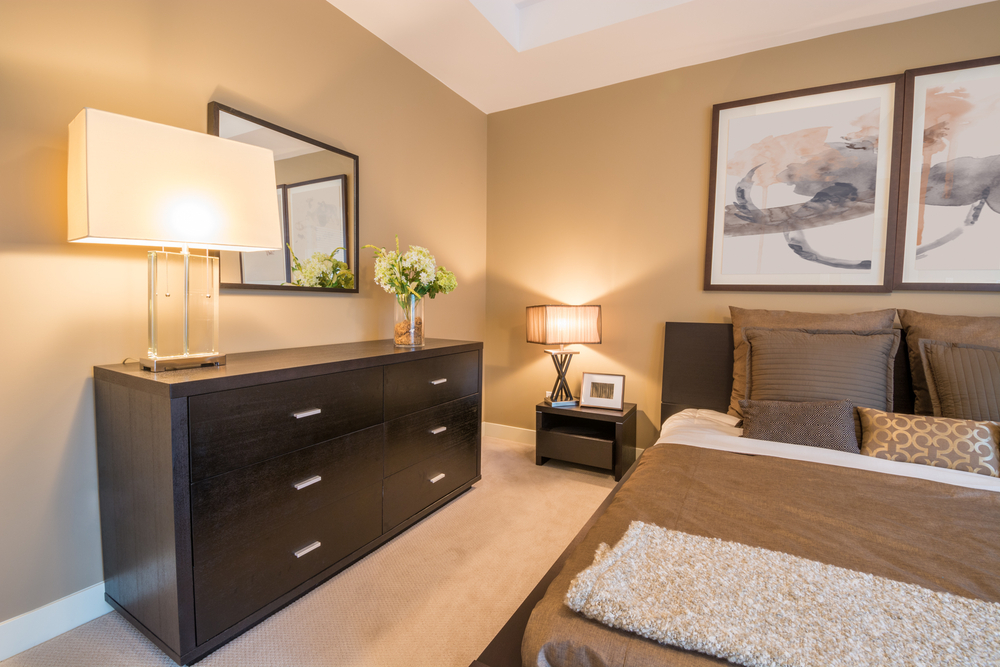 Organize your life with cheap bedroom dressers