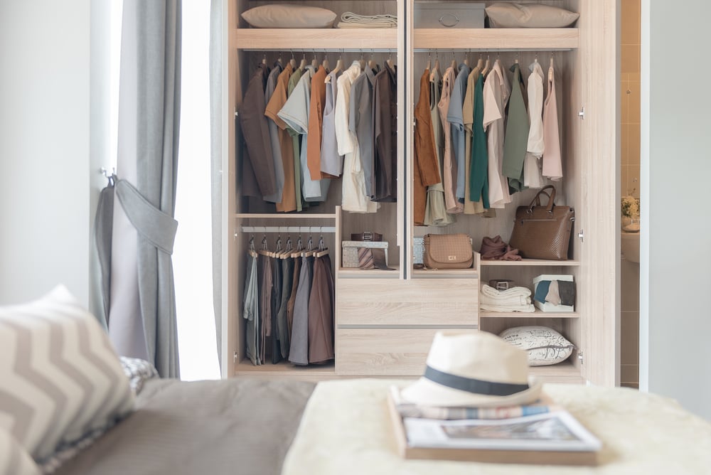 How to Buy Wardrobes with Overbed Cupboards