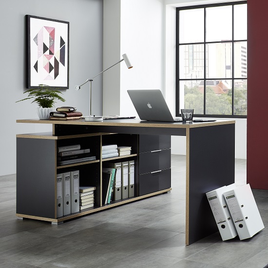 Wooden Computer Desk - Everything you would want Wooden Computer Desk - Everything you would want