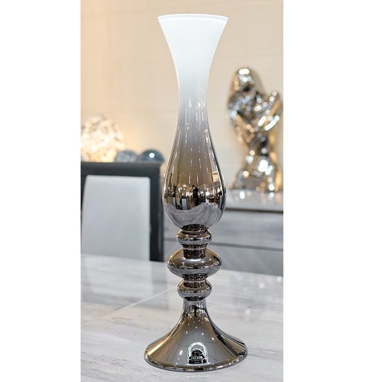 Atik Small Centerpiece Vase In White And Silver
