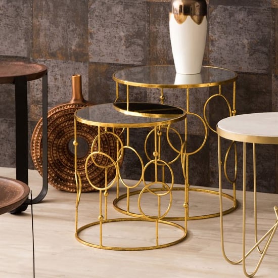 Avanto Round Glass Set of 2 Side Tables With Circle Gold Frame_5