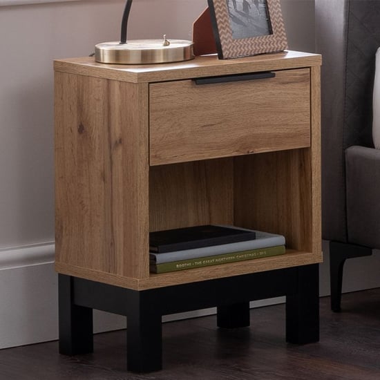 Photo of Baara wooden bedside cabinet with 1 drawer in oak