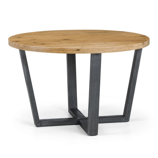 Barras Round Dining Table In Oak With 4 Lakia Grey Chairs