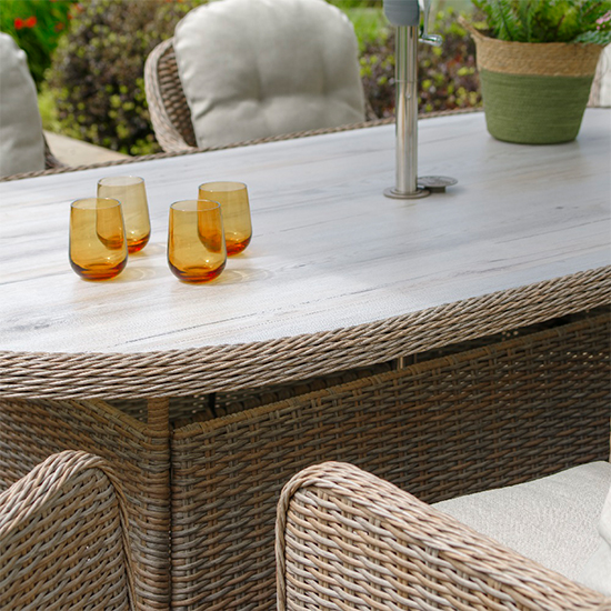Becton Oval 8 Seater Dining Set With Parasol In Sand Grey_4
