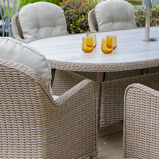 Becton Oval 8 Seater Dining Set With Parasol In Sand Grey_6