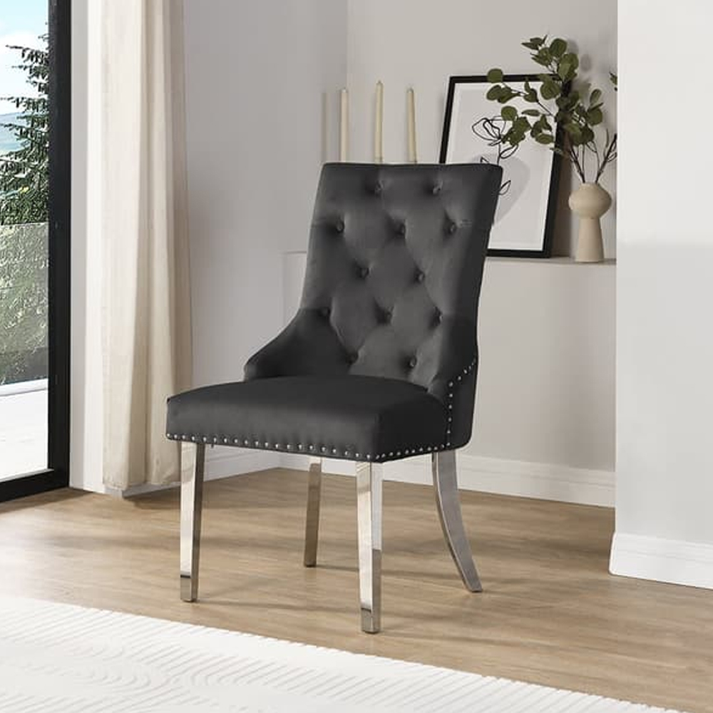 Belmonte White Gloss Extending Dining Table 4 Imperial Black Chairs