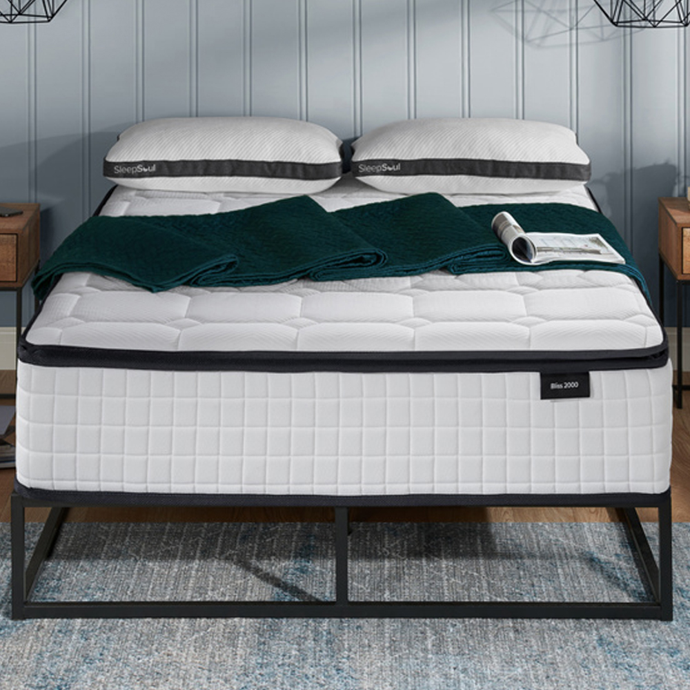 Beloit Fabric 2000 Pocket King Size Mattress In White