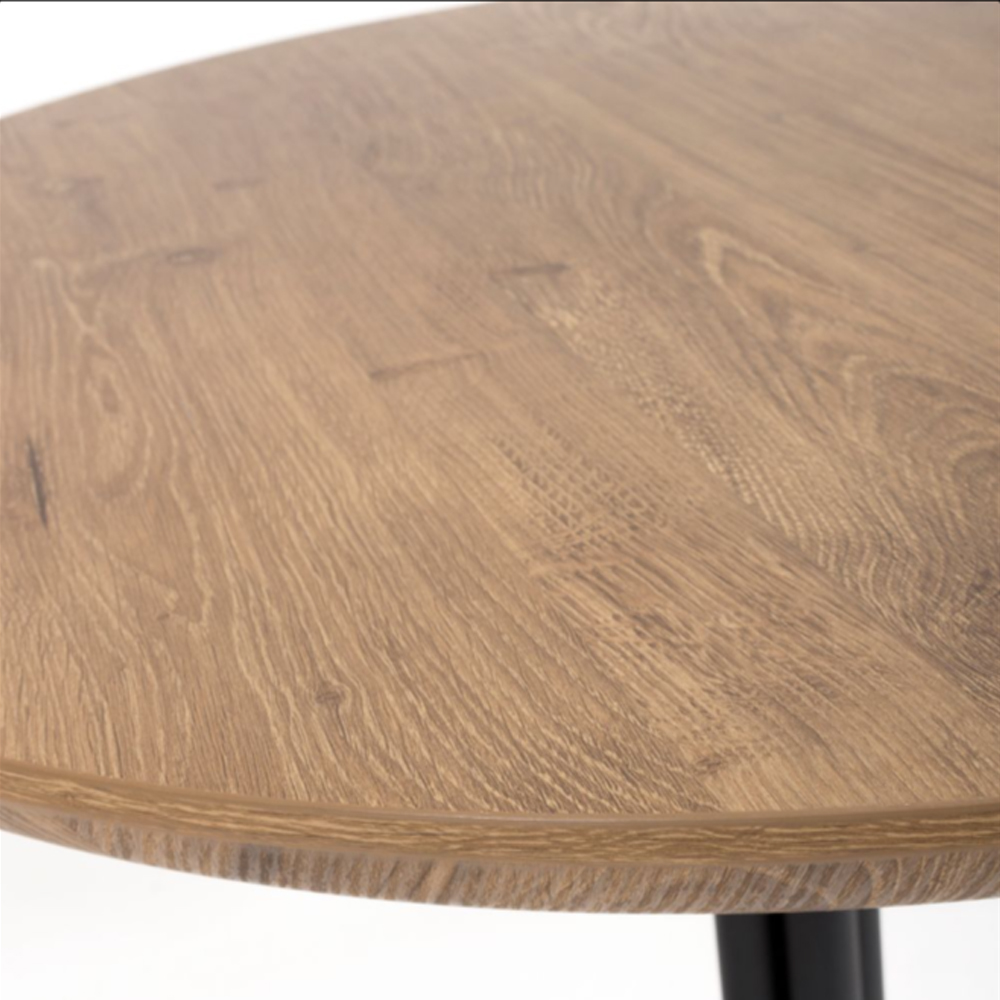 Beloit Medium Wooden Round Dining Table In Rustic Oak