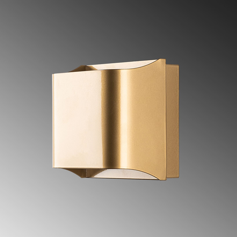 Bera Small Square Metal Wall Light in Gold