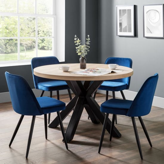 Bacca Round Dining Table With 4 Babette Blue Chairs_1