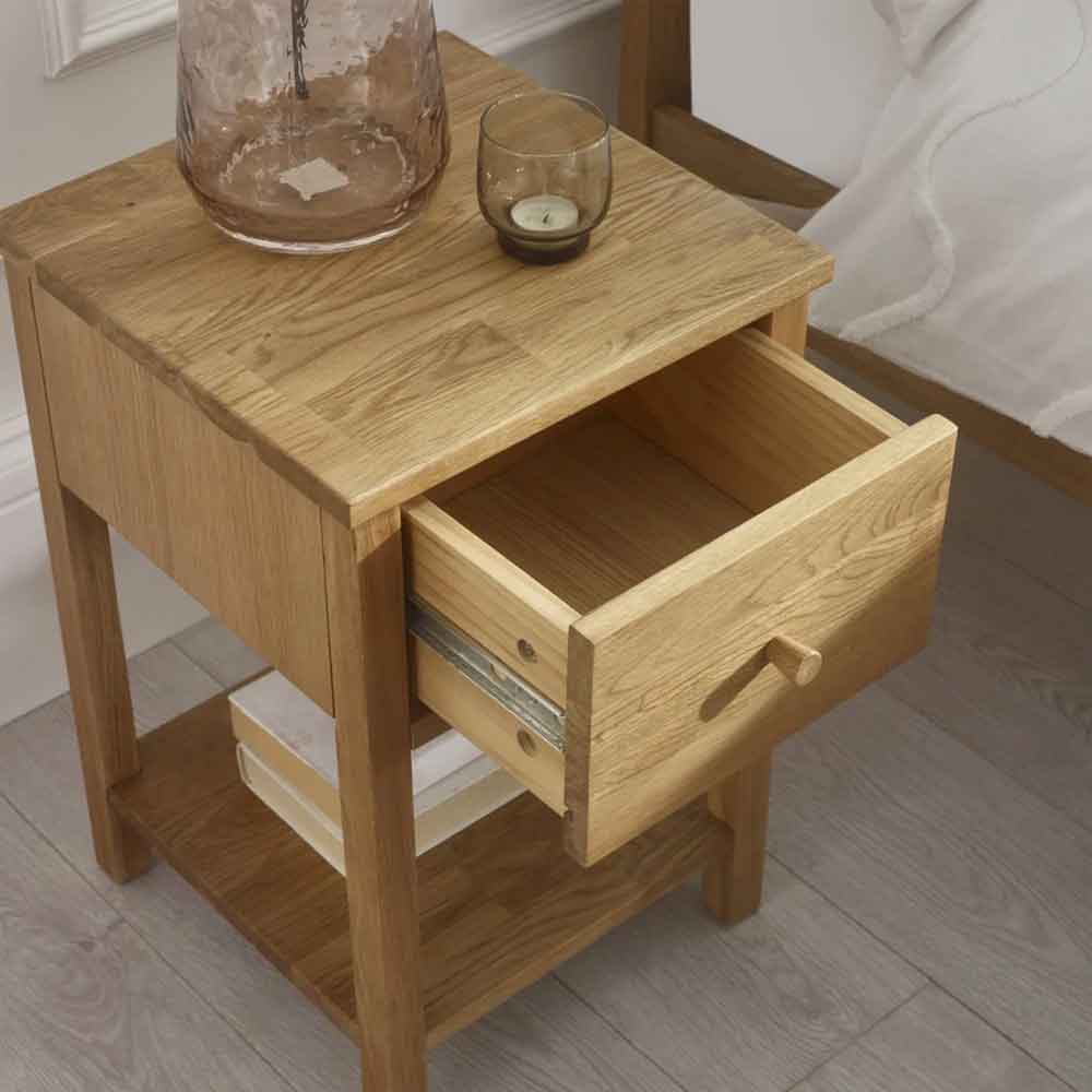 Calliope Wooden Bedside Cabinet with 1 Drawer in Oak