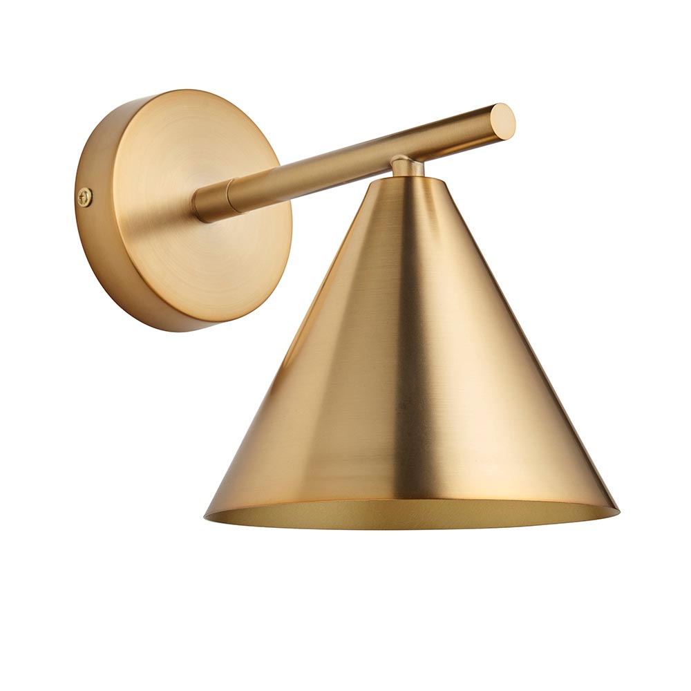Carlisle Metal Wall Light In Antique Brass