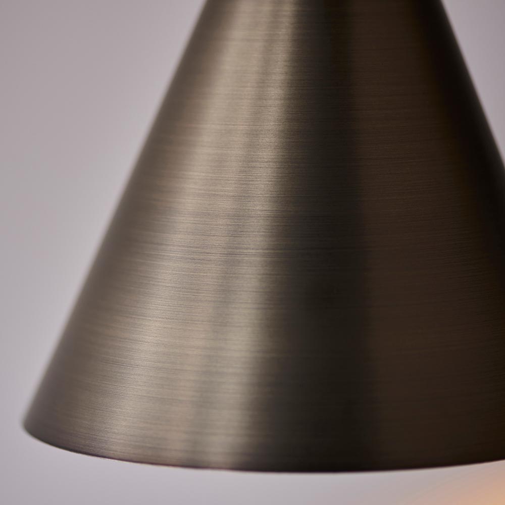 Carlisle Metal Wall Light In Antique Bronze