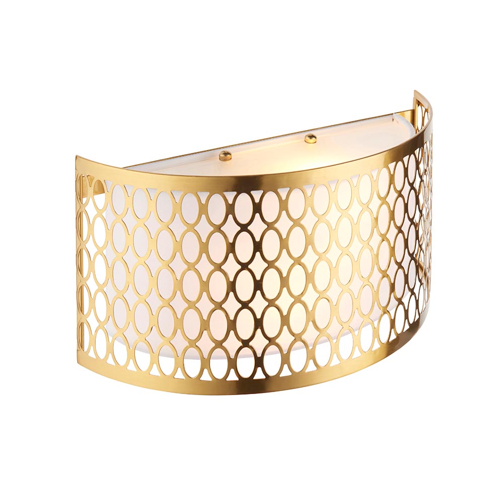 Carlisle Metal Wall Light In Gold