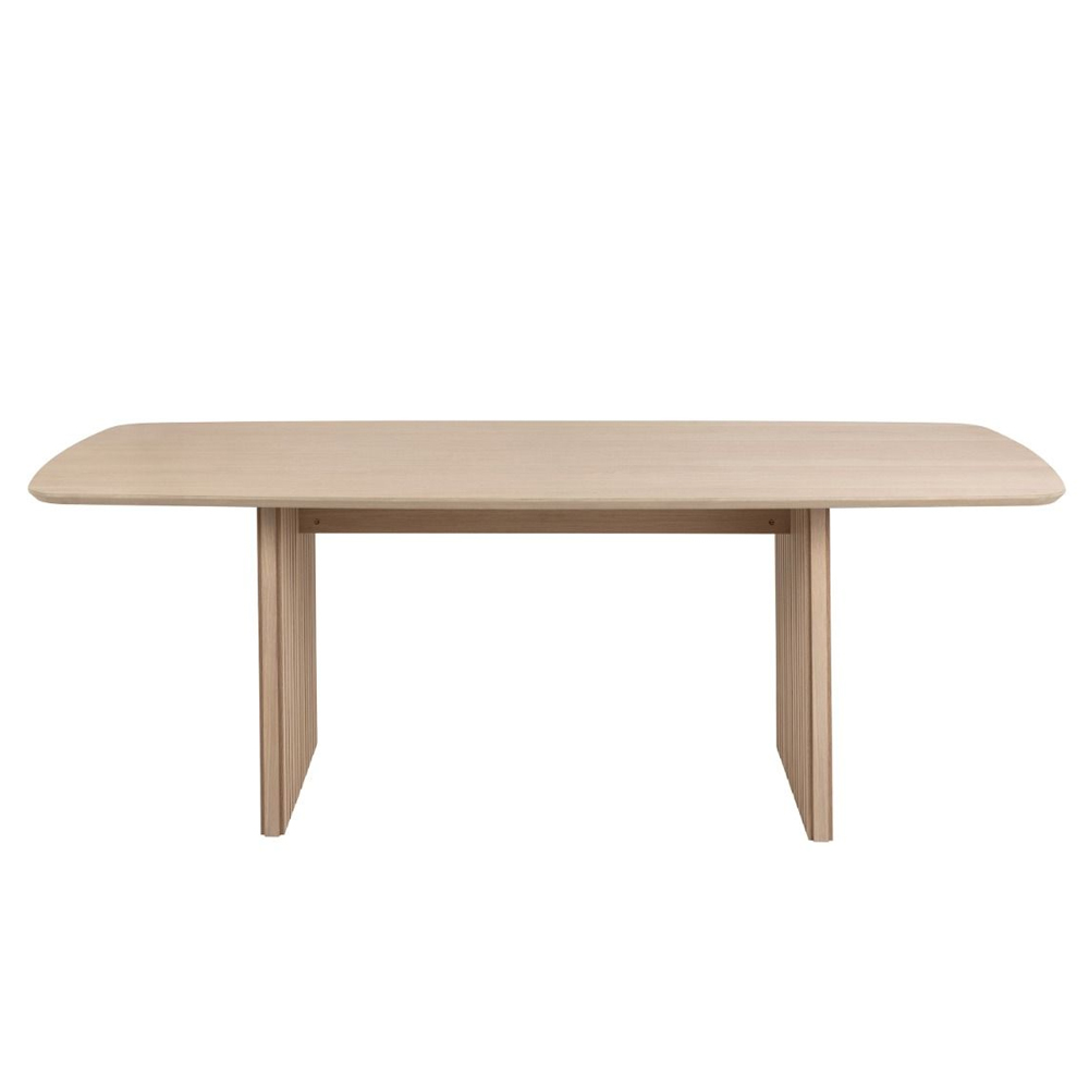 Carlisle Wooden Rectangular Dining Table In Oak