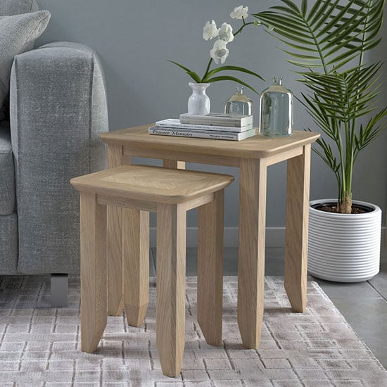 Carnial Wooden Set Of 2 Nesting Tables In Blond Solid Oak_1