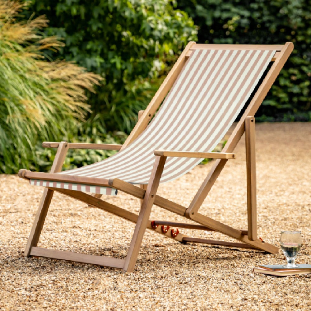 Carthage Outdoor Wooden Deck Chair With Stripe Design In Clay