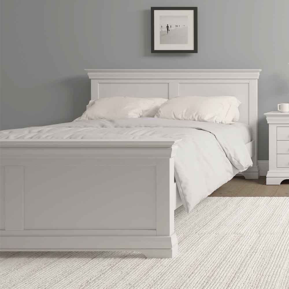 Cavara Wooden High Foot End Double Bed in Ivory