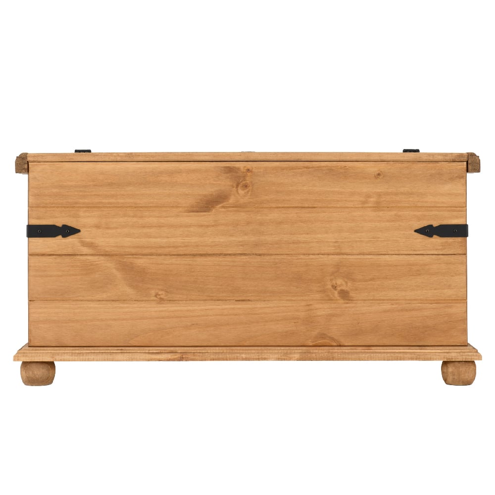 Central Wooden Blanket Box With 1 Door In Oak