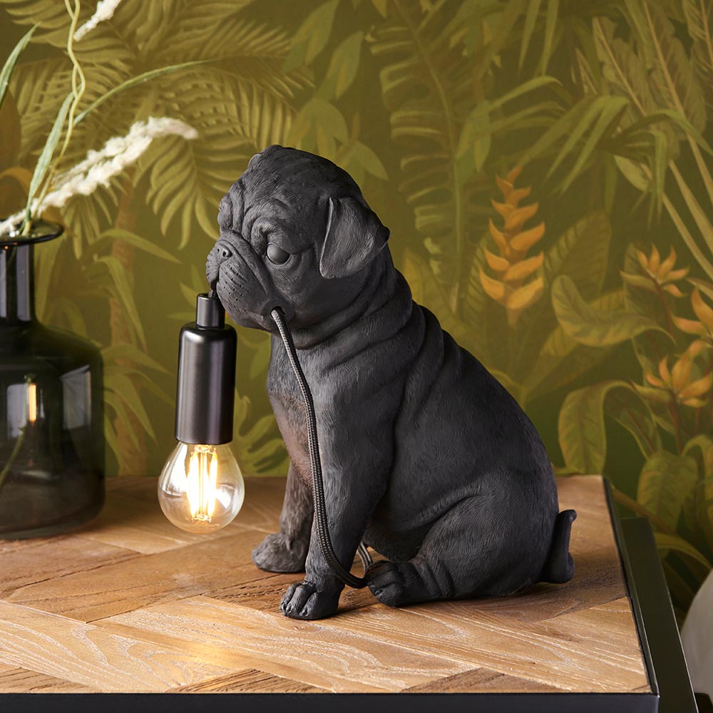 Cesme Resin Pug Puppy Shape Table Lamp In Matt Black