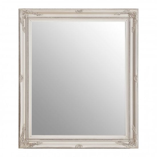 Classily Wall Bedroom Mirror In Silver, Mirror With Silver Frame