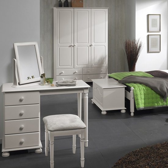 Copenham Wooden Blanket Box In White_3