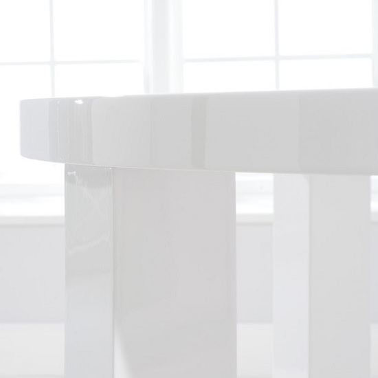 Carino Round High Gloss Dining Table In White_2