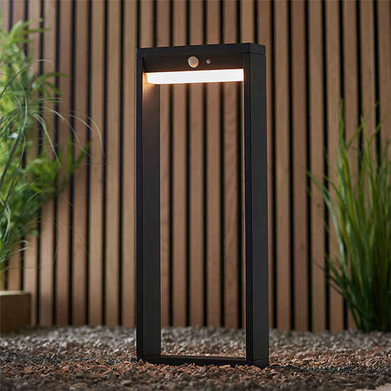 Dannah LED PIR Outdoor Post Photocell In Textured Black