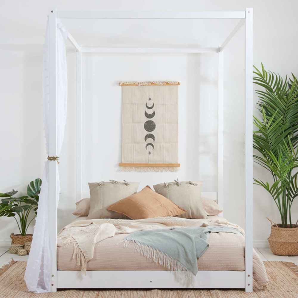 Darian Wooden King Size Bed In White