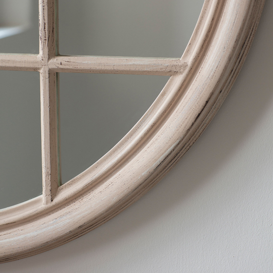 Elwood Round Portrait Wall Mirror In Clay Wooden Frame