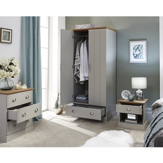 Kirkby Wooden 3Pc Bedroom Furniture Set In Grey_3