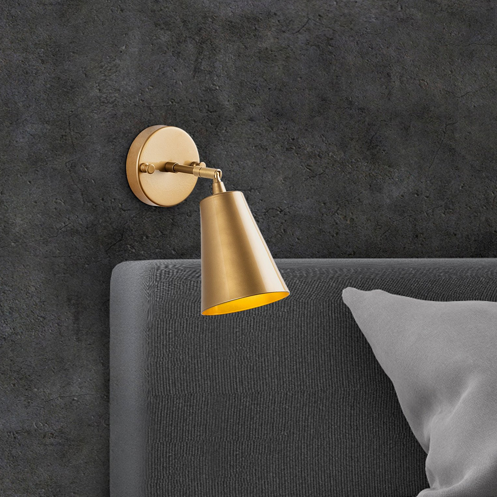 Evander Metal Wall Light in Gold