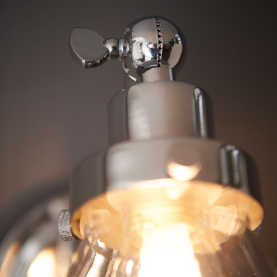 Farada Contemporary Glass Wall Light In Chrome