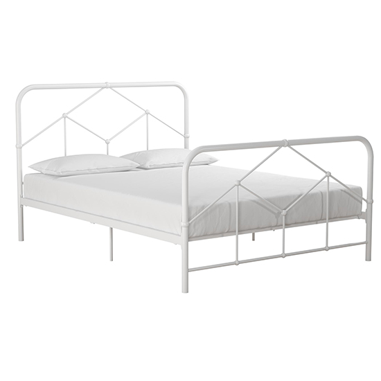 Fifield Metal King Size Bed In White_2