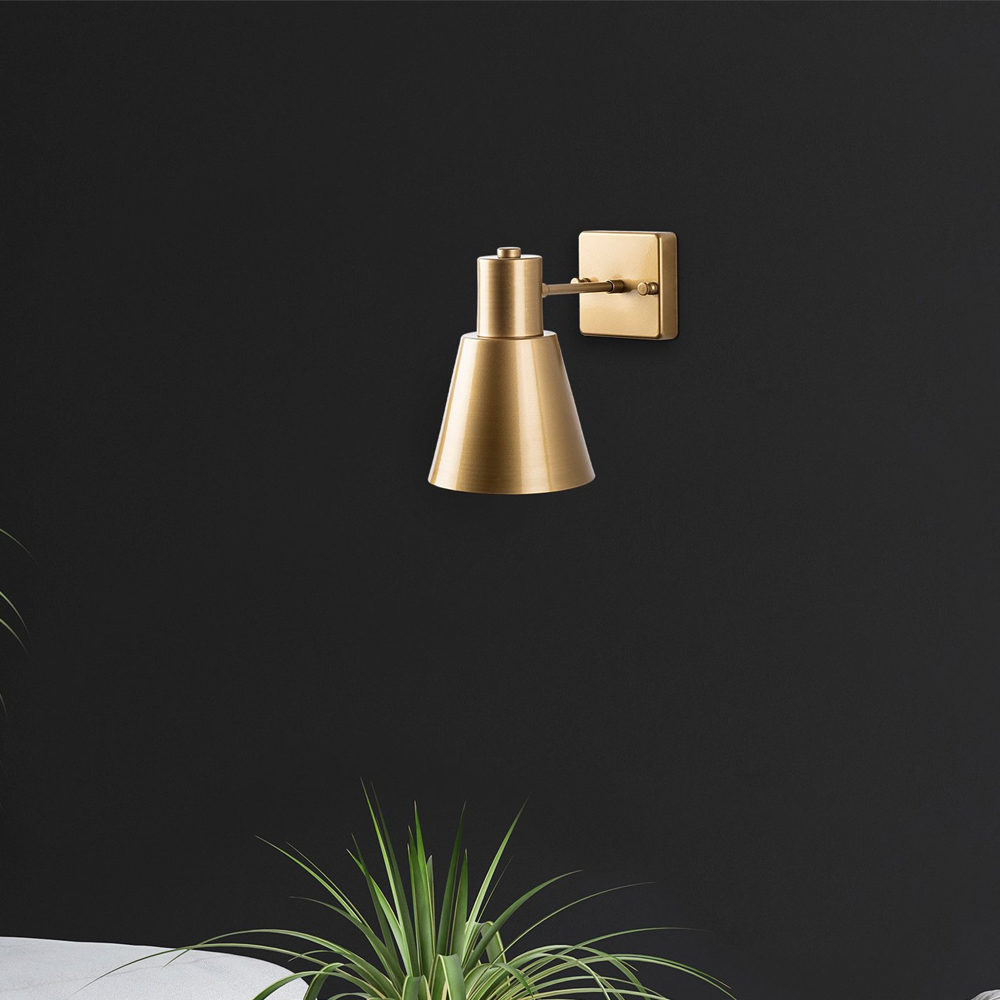 Funnel Metal Wall Light in Gold