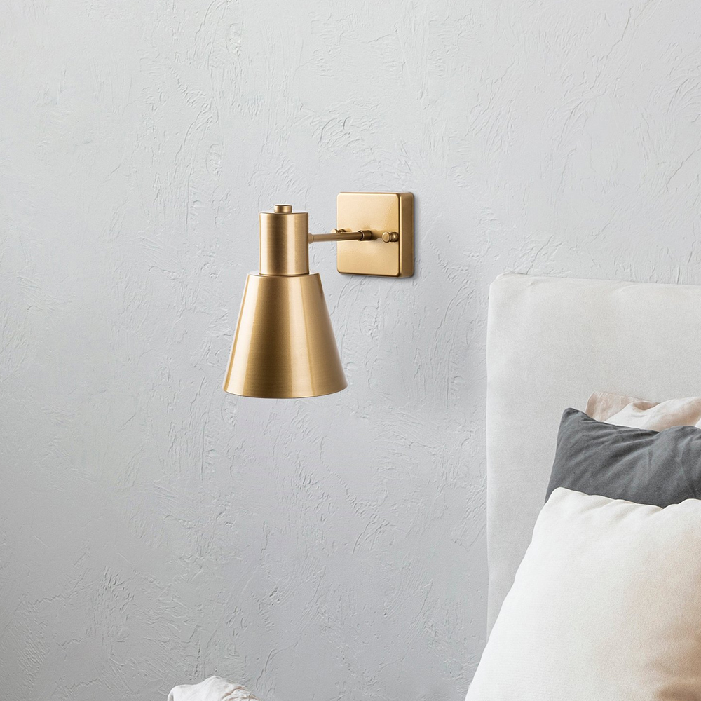 Funnel Metal Wall Light in Gold