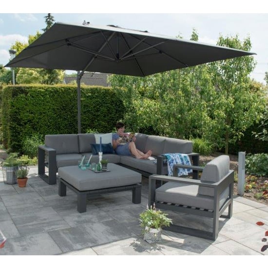 Hawo Square Big Cantilever Parasol With Granite Base In Grey