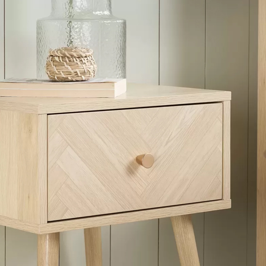 Helena Wooden Bedside Cabinet With 1 Drawer In Oak