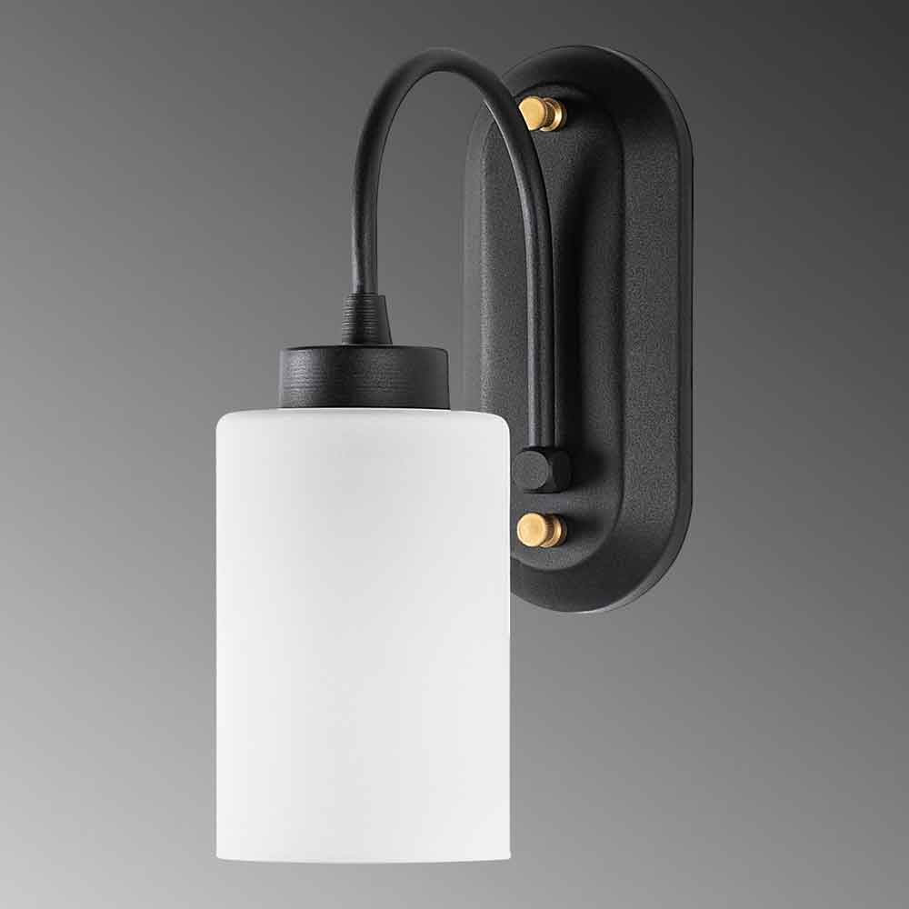 Hemikilo Metal Wall Lamp in Black