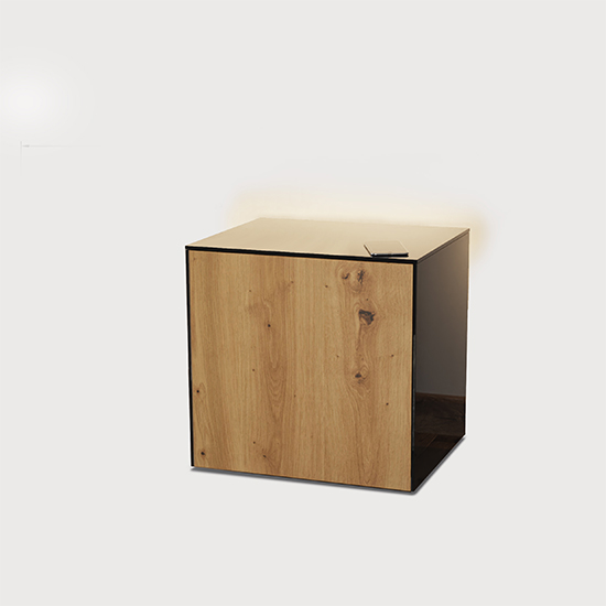 Intel LED Lamp Table In Black And Oak With Wireless Charging_2