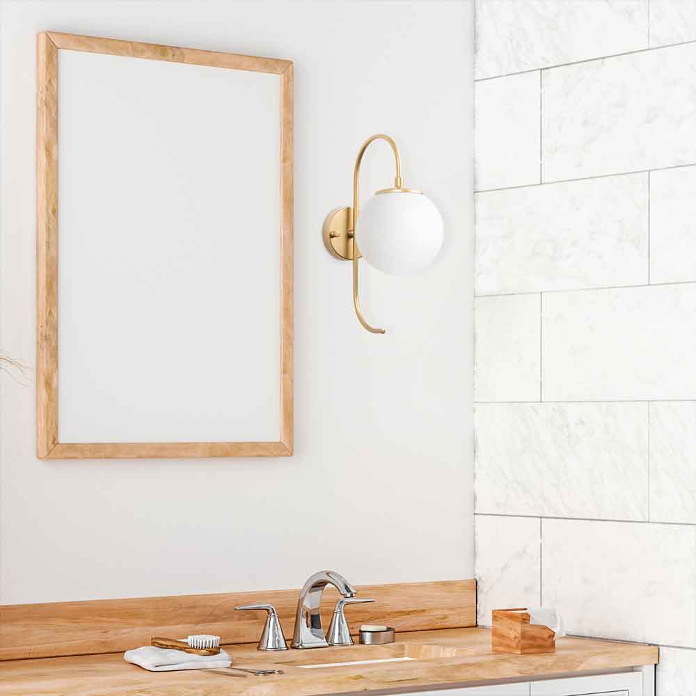 Jewel Metal Wall Lamp in Gold and White