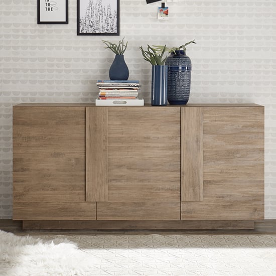 Read more about Jining wooden sideboard with 3 doors in oak