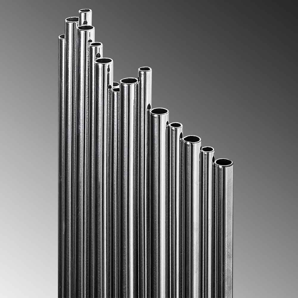 Kara Metal Wall Lamp in Chrome