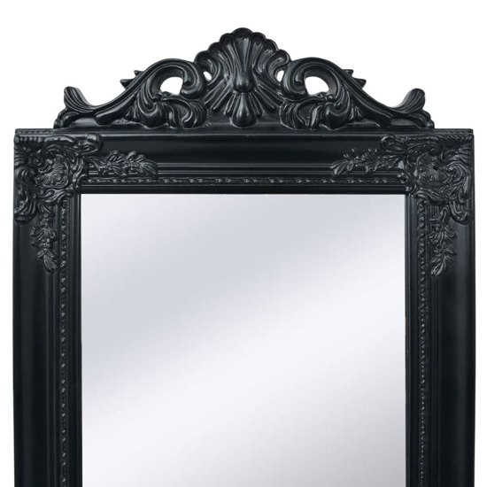 Kellan Free-Standing Baroque Style Mirror In Black