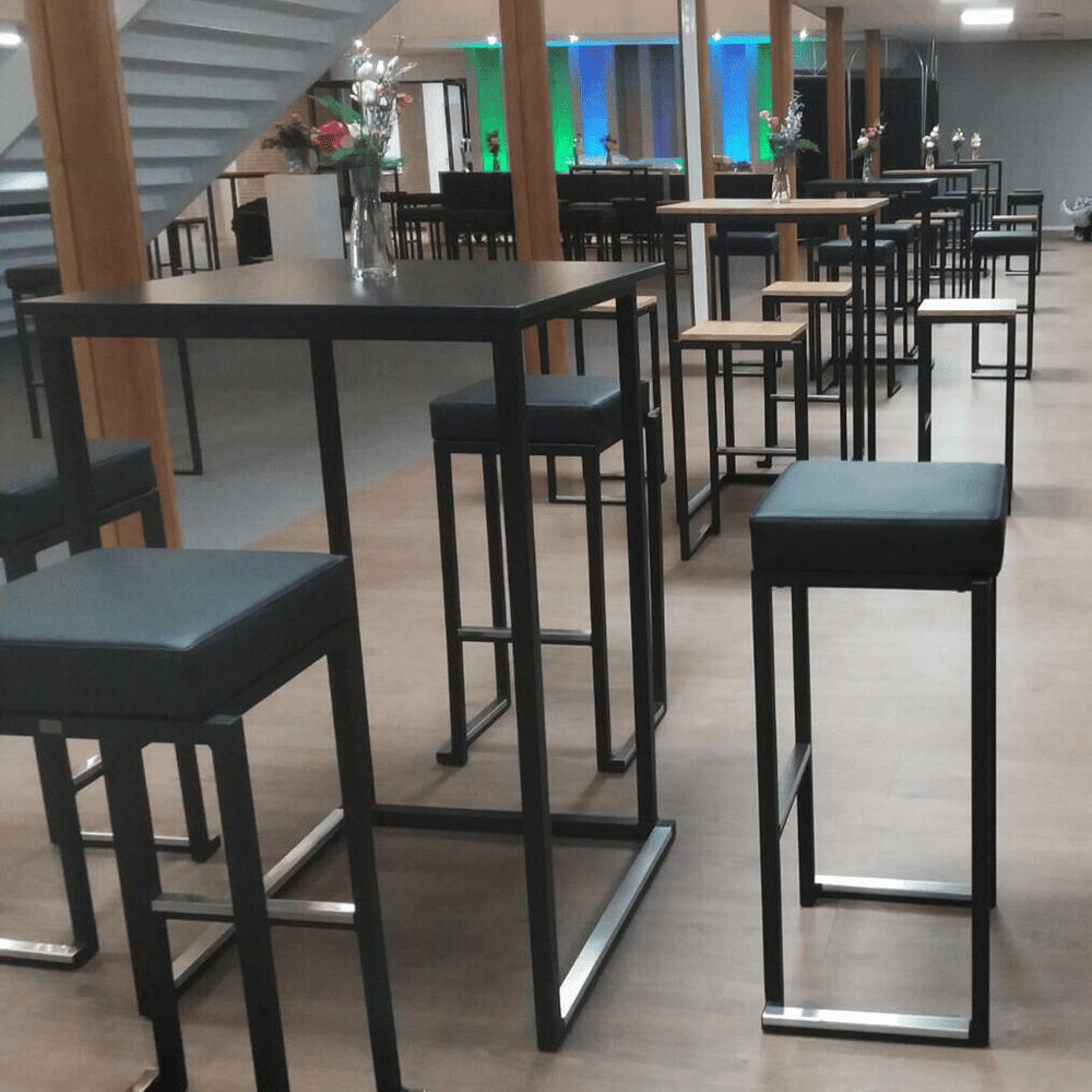 Kelowna Steel Outdoor Standing Table In Black
