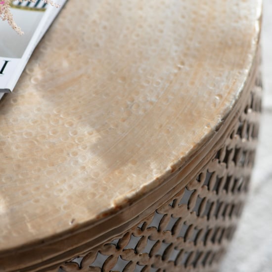 Khaliah Metal Round Coffee Table In Light Gold