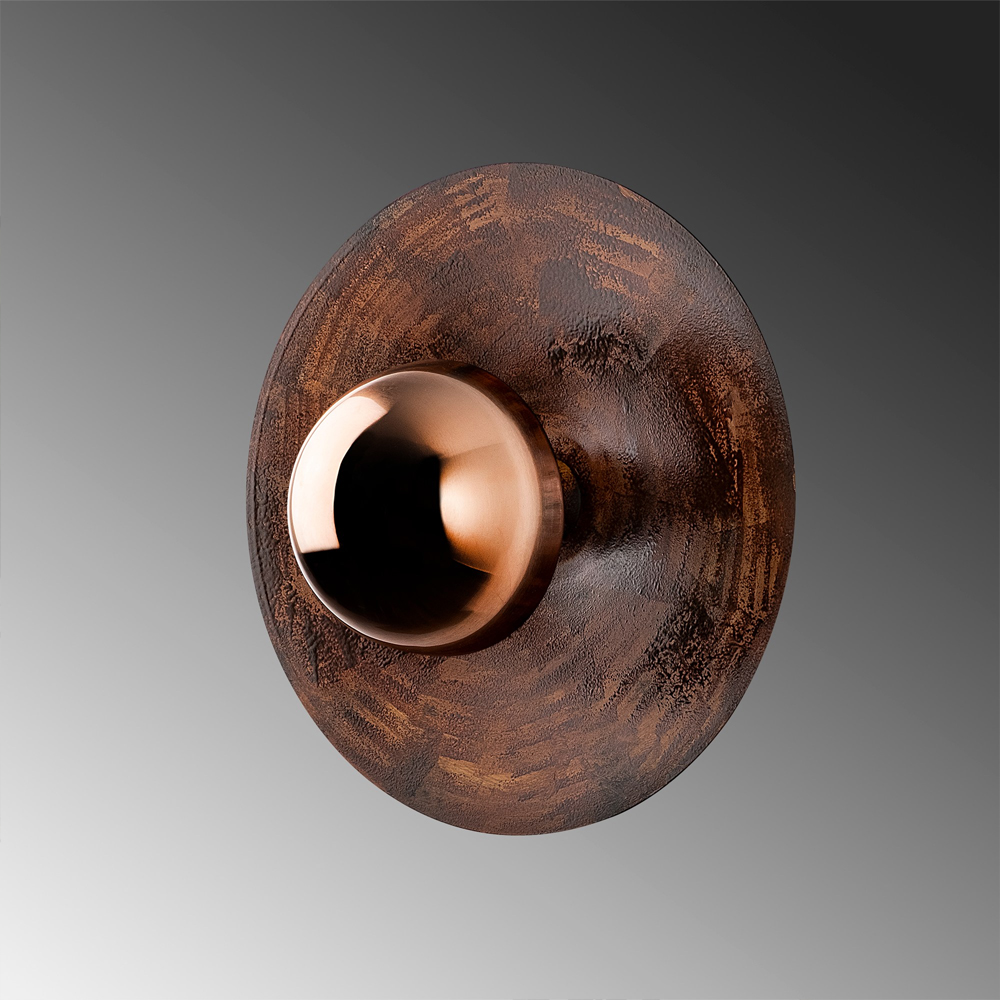 Kurt Large Metal Wall Light in Copper
