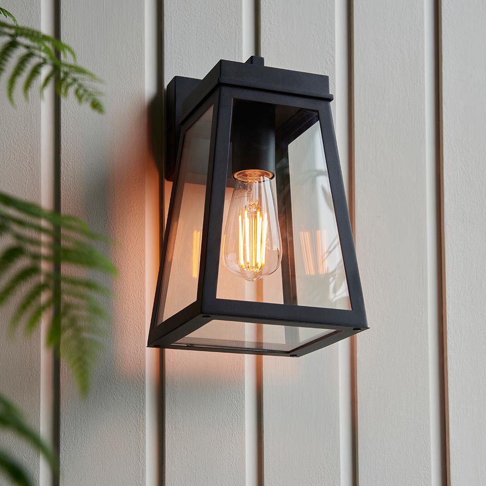 Lakeville Metal Wall Light In Matt Black