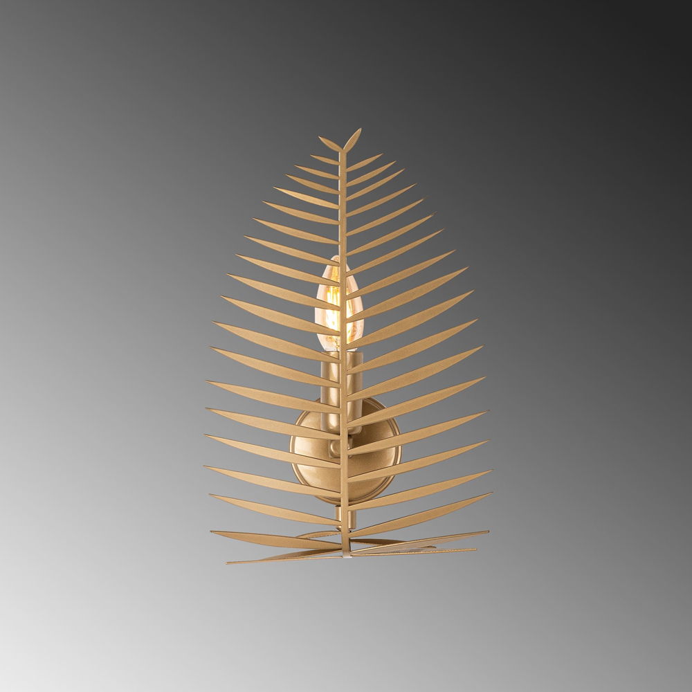 Leaf Metal Wall Light in Gold